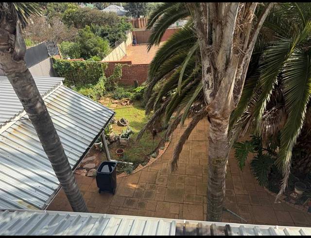 3 BEDROOM HOUSE FOR SALE IN KENSINGTON